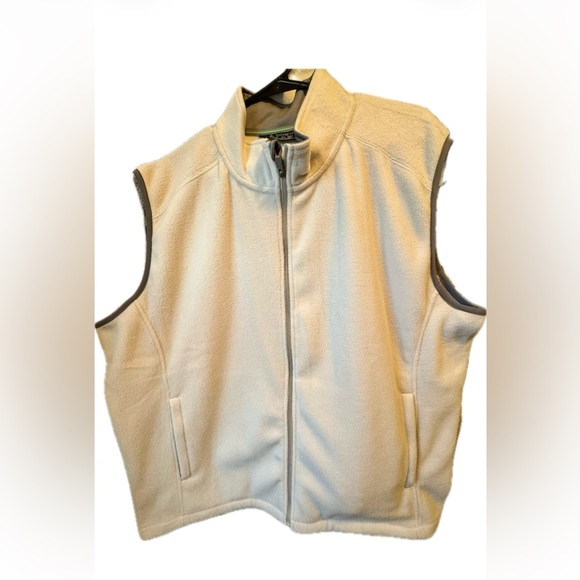EcoRevive Cream XXL Fleece Vest (NWOT) NEW NEVER Worn! - Picture 1 of 3